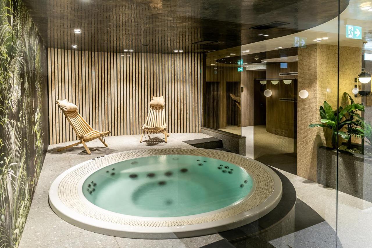 Hotel Roman Maramures - Ski & Spa Resort Statjunea Borsa Ngoại thất bức ảnh