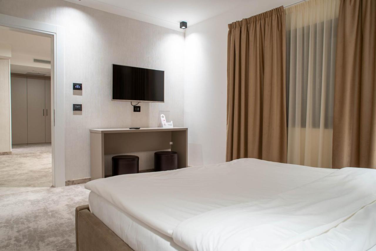 Hotel Roman Maramures - Ski & Spa Resort Statjunea Borsa Ngoại thất bức ảnh