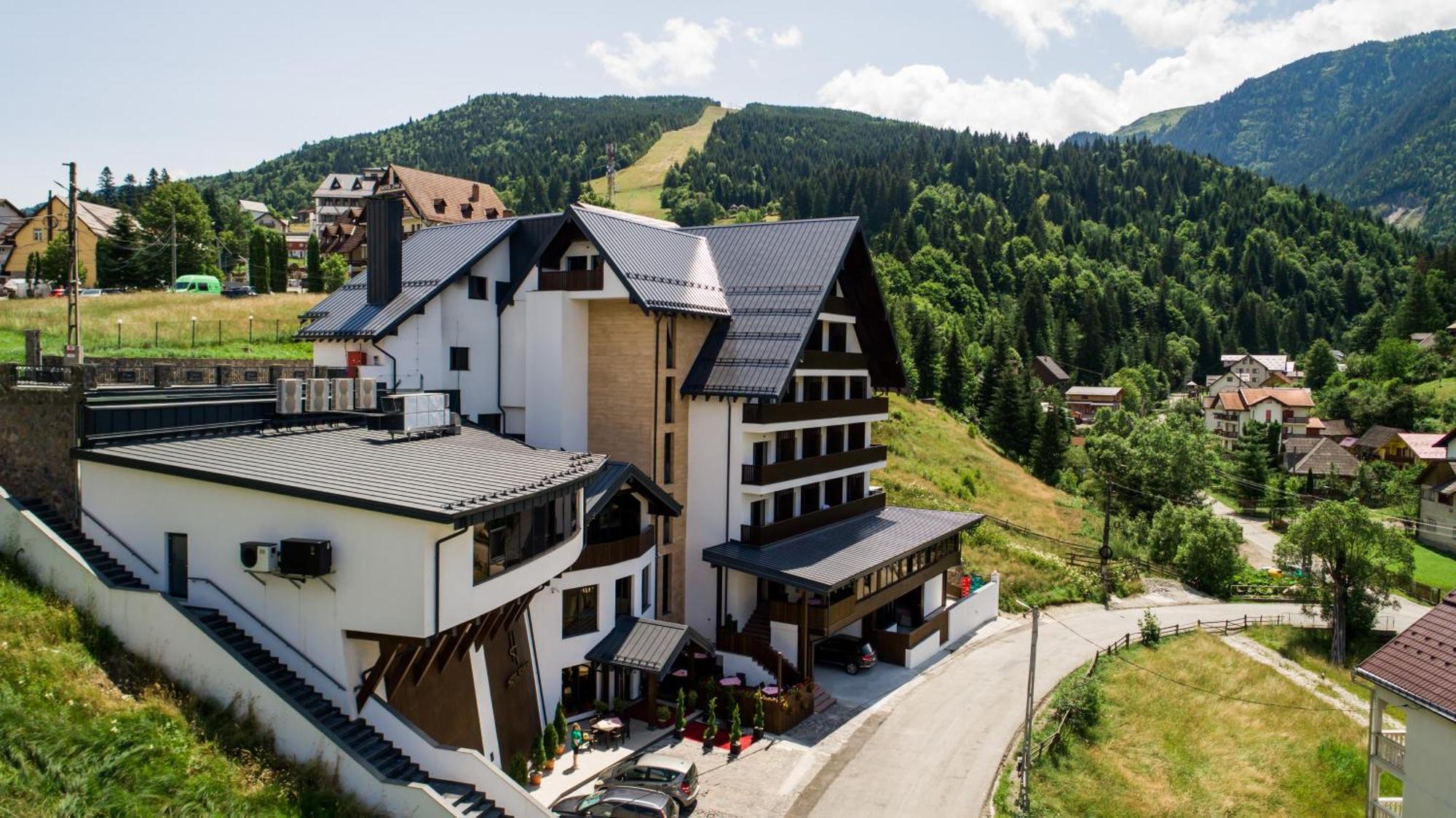 Hotel Roman Maramures - Ski & Spa Resort Statjunea Borsa Ngoại thất bức ảnh